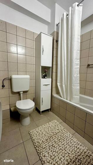 Apartament cu 2 camere semidecomandat, mobilat în Eminescu