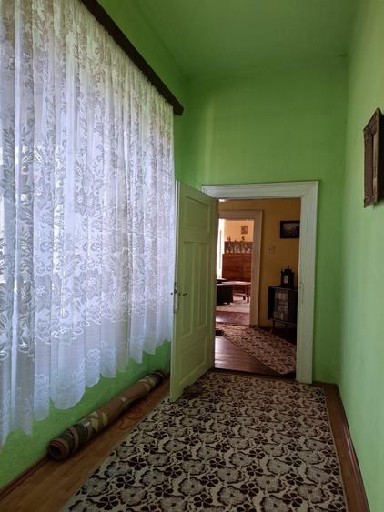 Casă cu 4 camere în Ramna