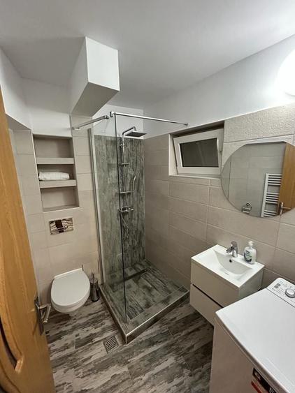 Garsonieră decomandată în Palazu Mare