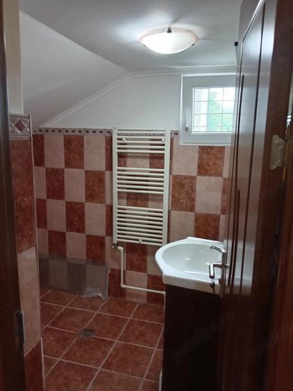 Casă cu 1 camere cu Teren 2500 Mp în Tulnici