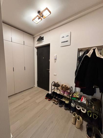 Apartament cu 2 camere decomandat în Sat Vacanță