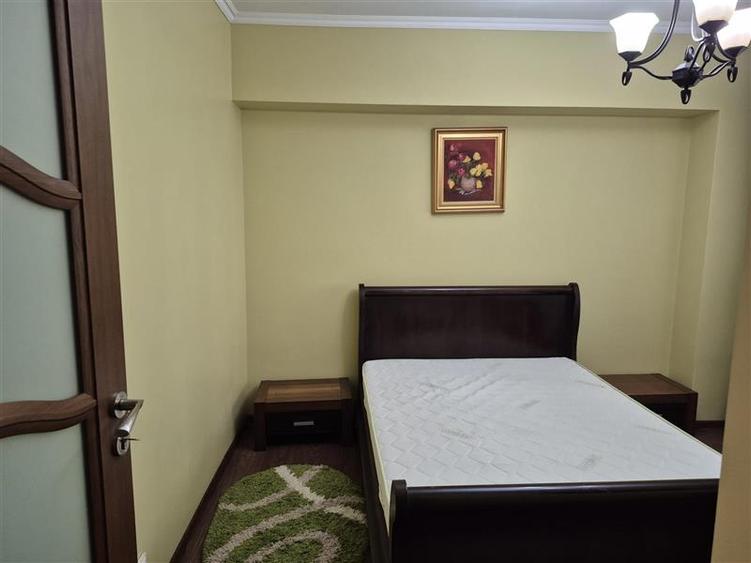 Apartament cu 3 camere decomandat, mobilat în Păcurari
