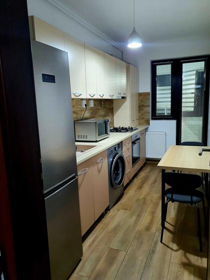 Garsonieră decomandată în Central