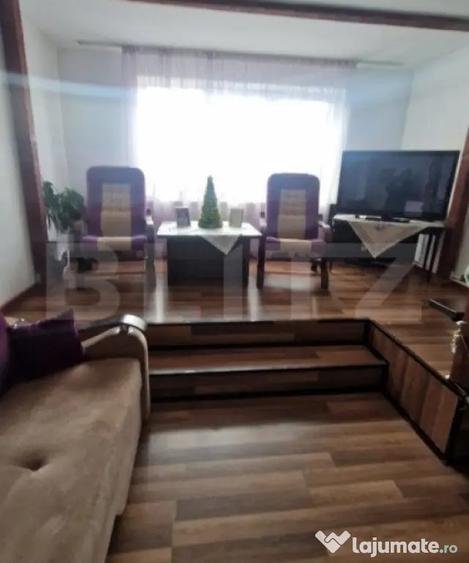Casă cu 3 camere cu Canalizare în Craiter