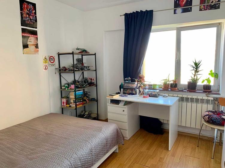 Apartament cu 3 camere decomandat în Ultracentral