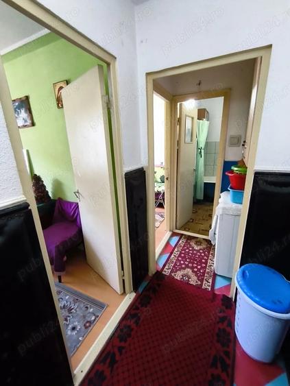 Apartament cu 3 camere semidecomandat în Zimbru