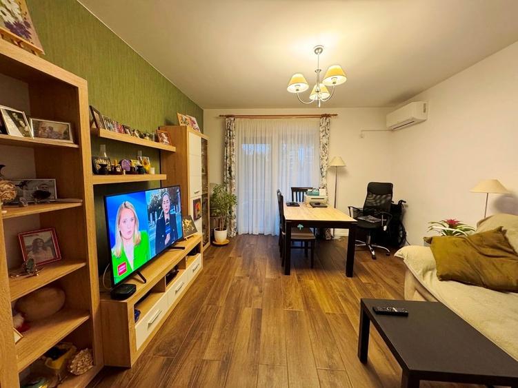Apartament cu 2 camere decomandat în Sisești