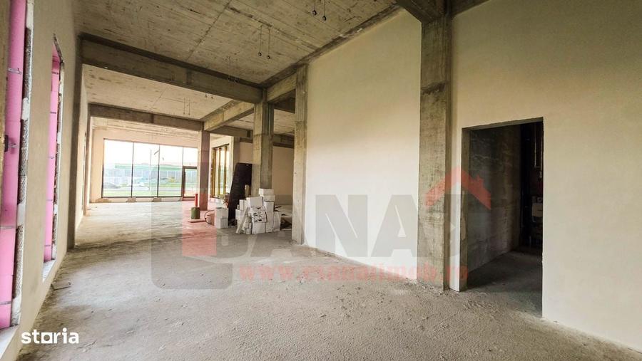 Spațiu comercial, de 262 mp, în Central