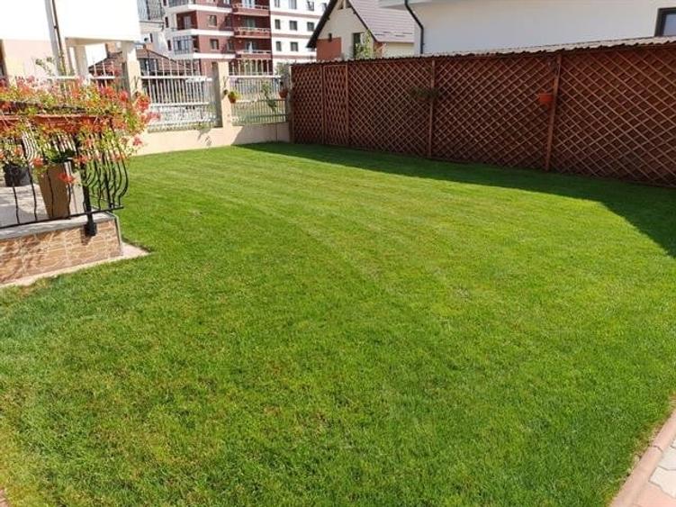 Casă cu 4 camere cu Teren 400 Mp în Găvana