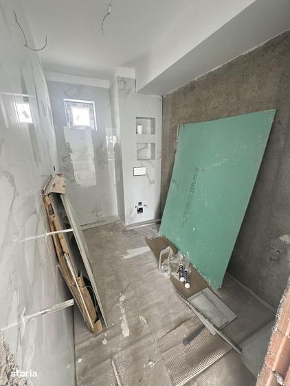 Apartament cu 3 camere semidecomandat în Central