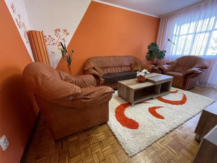 Apartament cu 3 camere în Central