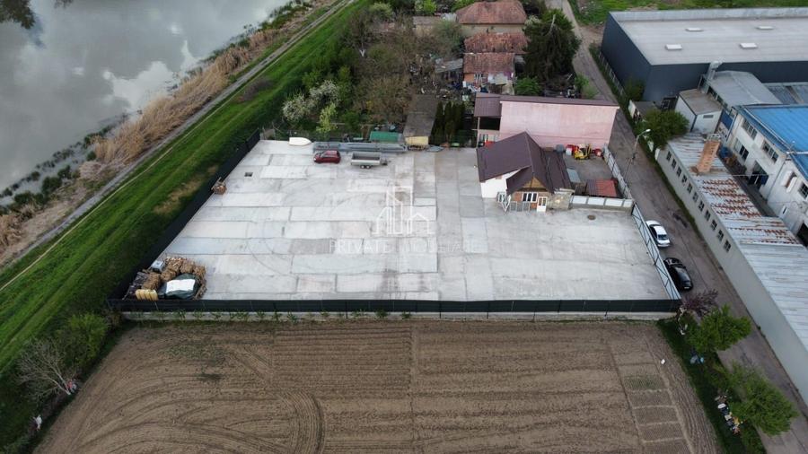 Teren Construcții intravilan de 1700 mp, în Semicentral