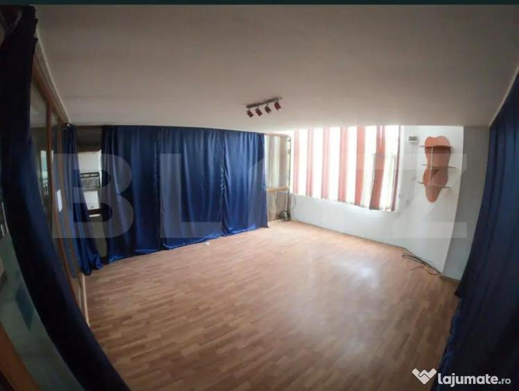 Spa?iu birouri 32 mp, ultracentral, etaj 1 Deva, dispon - 1