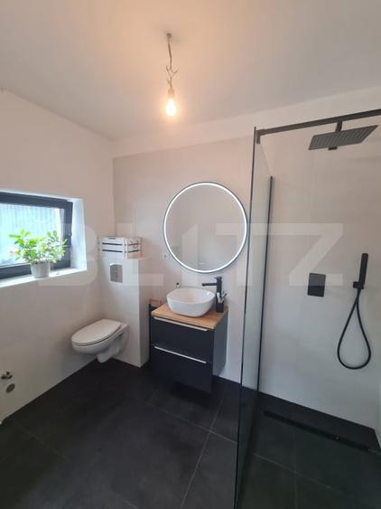 Casă individuală cu 4 camere cu Canalizare în Florești