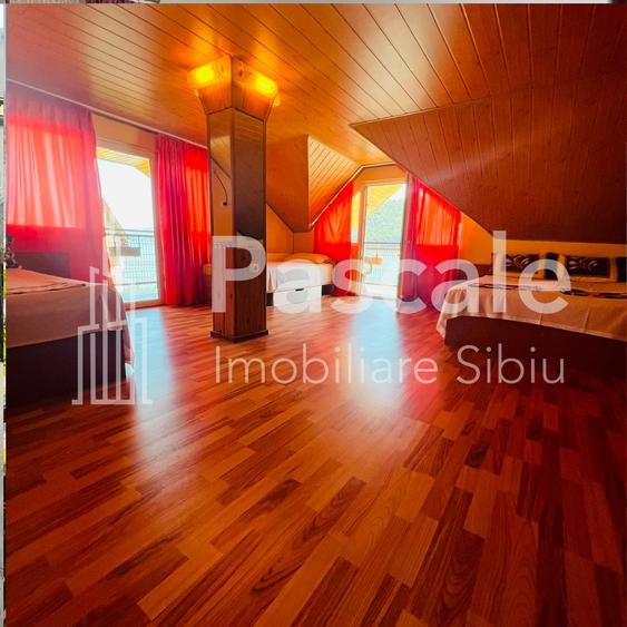 Casă individuală cu 4 camere cu Piscina în Eșelnița