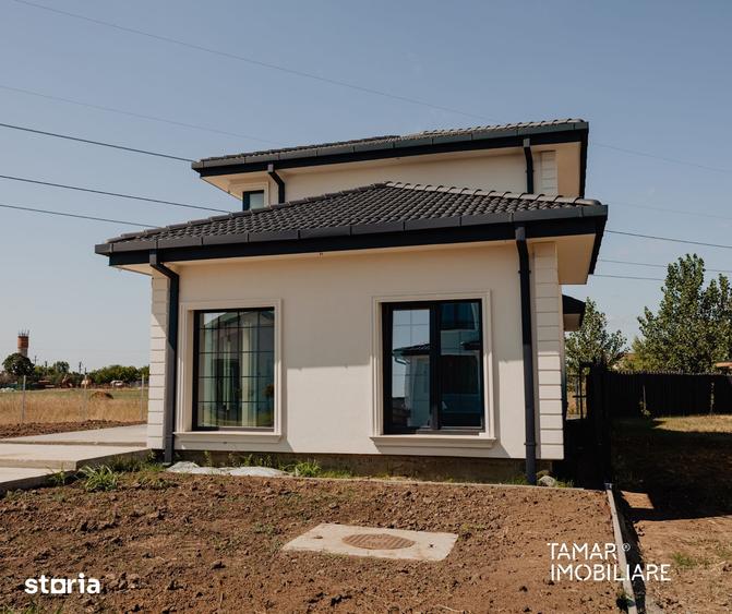 Casă cu 4 camere cu Teren 270 Mp în Central