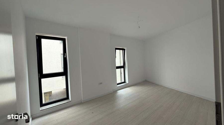 Apartament cu 3 camere în Nerva Traian