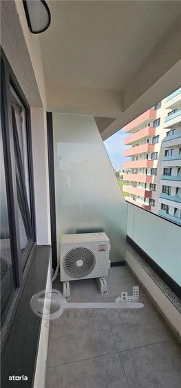 Garsonieră decomandată, mobilată în Nicolina