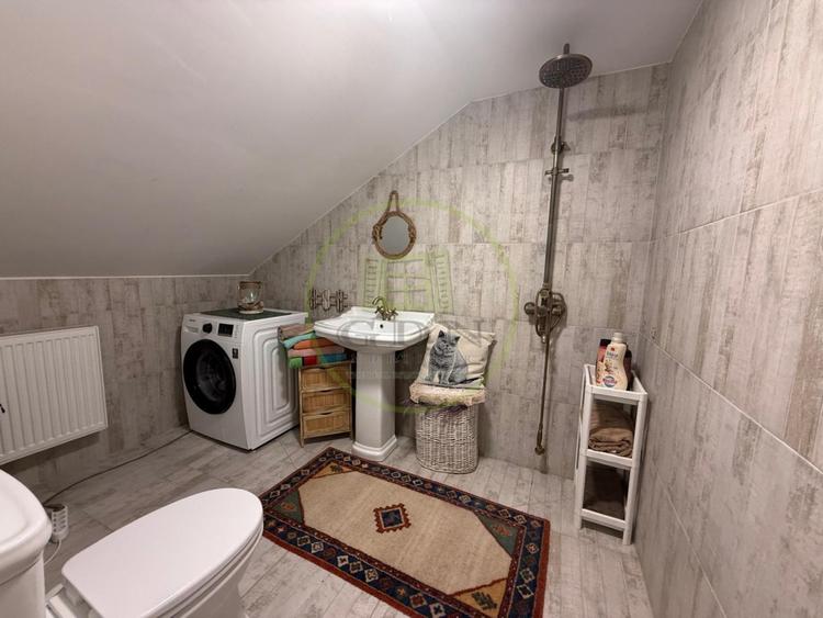 Casă individuală cu 6 camere cu Canalizare în Mogoșești