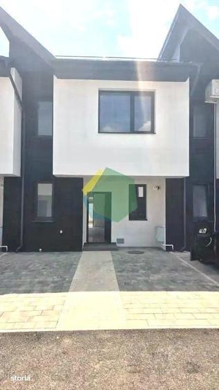 Casă cu 3 camere cu Teren 90 Mp în Central