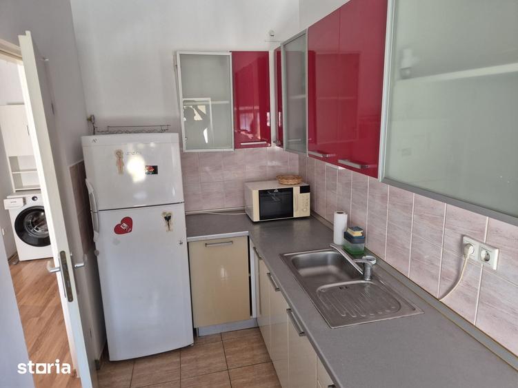 Vand apart. 1 cam., centrala ,lift , bloc nou, zona Alfa - 11