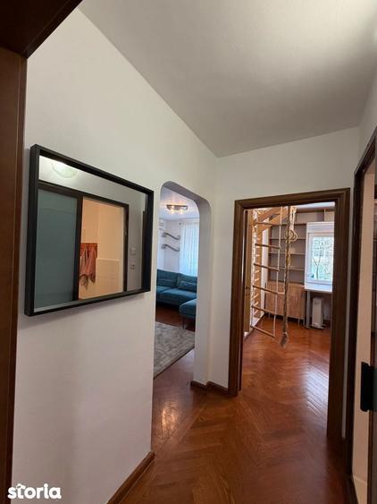 Apartament cu 3 camere decomandat, mobilat în Dristor