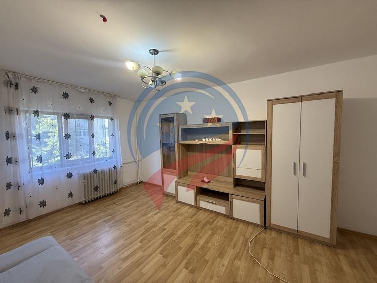 Apartament cu 2 camere decomandat, mobilat în Lăpuș