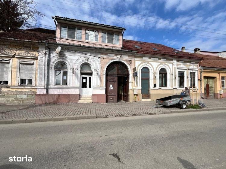 Spațiu comercial, de 60 mp, în Independenței