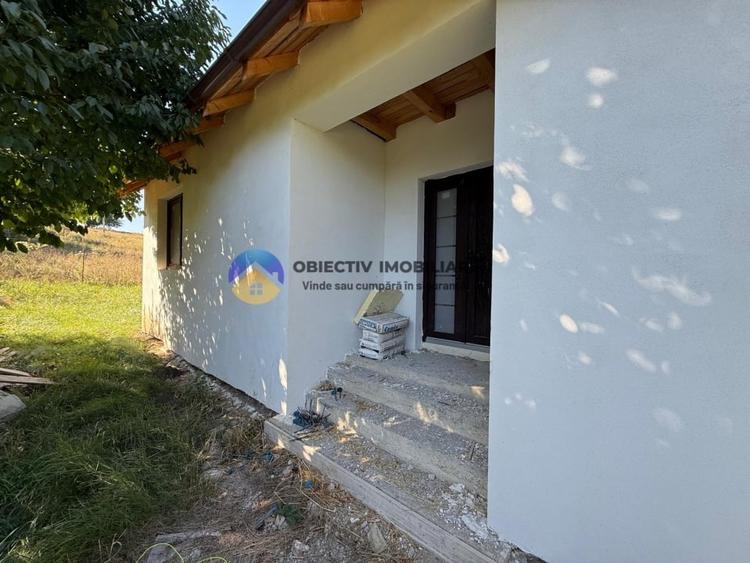 Casă cu 3 camere cu Teren 1400 Mp în Ciritei