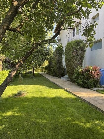 Casă individuală cu 5 camere cu Piscina în Bragadiru