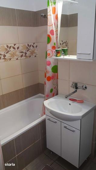 inchiriez apartament cu o camera langa sediul EON - 2