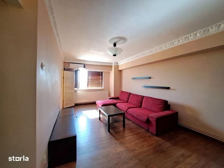 Apartament cu 4 camere decomandat în Central