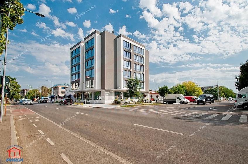 Apartament cu 3 camere decomandat în Central