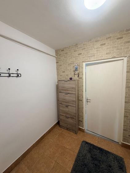 Garsonieră decomandată în Exterior Vest