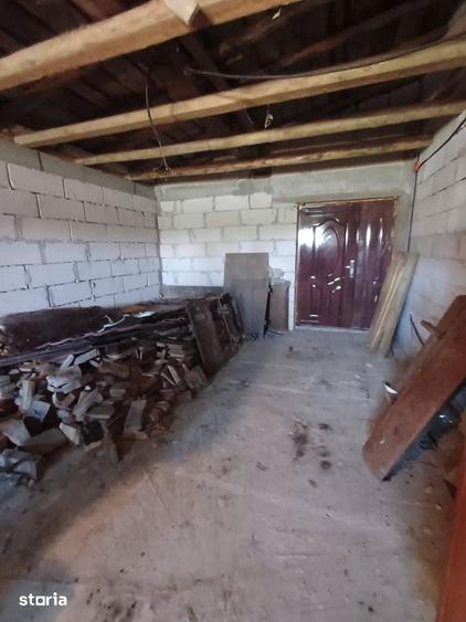 Casa de vanzare in Cotu-Vames, teren de 1130mp , P+E, 99.900 euro - 9