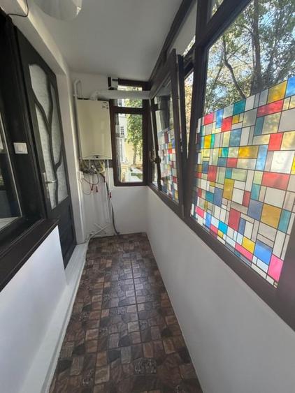 Apartament cu 2 camere semidecomandat, mobilat în Brazda lui Novac