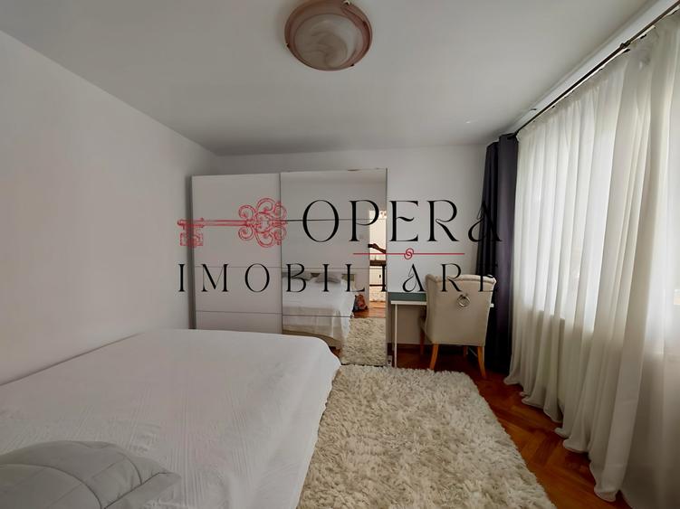 Apartament cu 3 camere nedecomandat, mobilat în Podu Roș