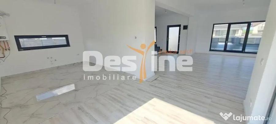 Casă cu 4 camere cu Teren 350 Mp în Miroslava