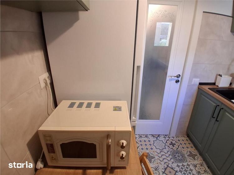Apartament cu 2 camere semidecomandat în Mărăței