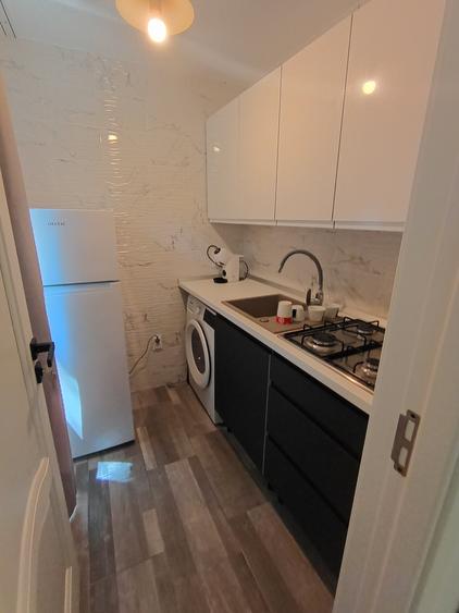 Apartament cu 2 camere semidecomandat în Tomis Nord