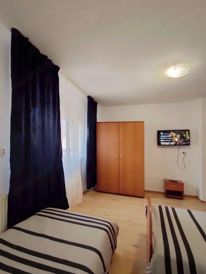 Casă cu 5 camere cu Teren 250 Mp în Barițiu