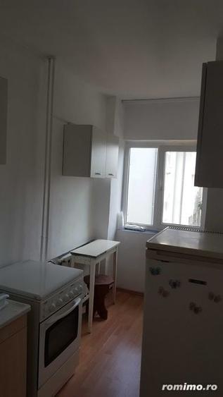Garsonieră decomandată în P-ța Maria