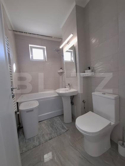 Apartament cu 2 camere semidecomandat, mobilat în Vlahuță