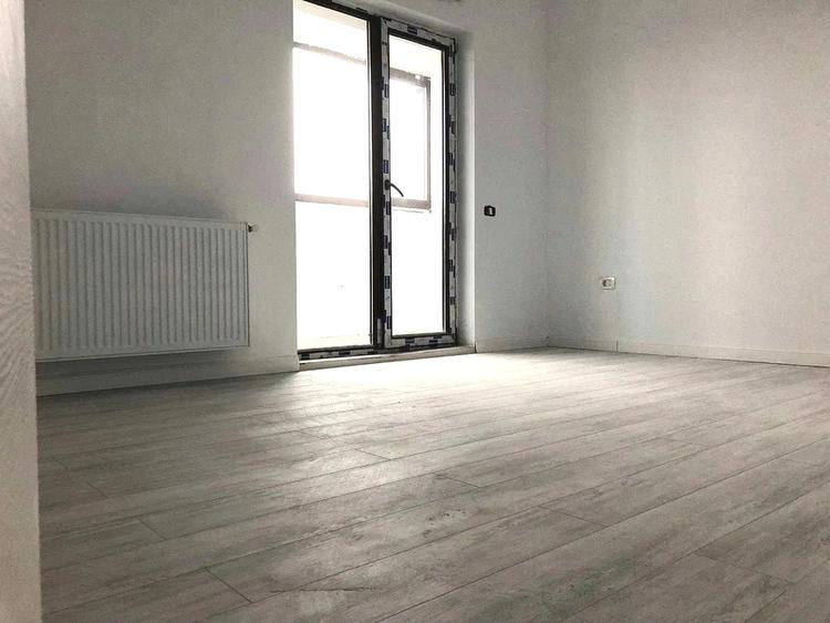 Apartament cu 2 camere decomandat în Energia