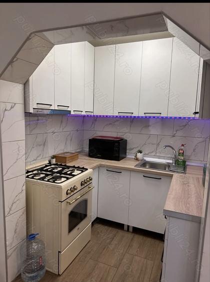Casă cu 2 camere cu Teren 90 Mp în Central