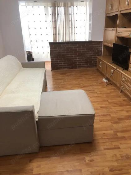 Apartament cu 2 camere semidecomandat în Far