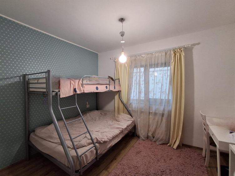 Casă individuală cu 4 camere decomandat cu Teren 457 Mp în Rediu