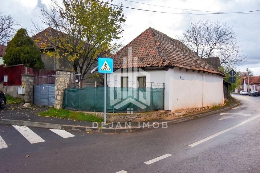 Casă individuală cu 2 camere cu Teren 531 Mp în Exterior Vest