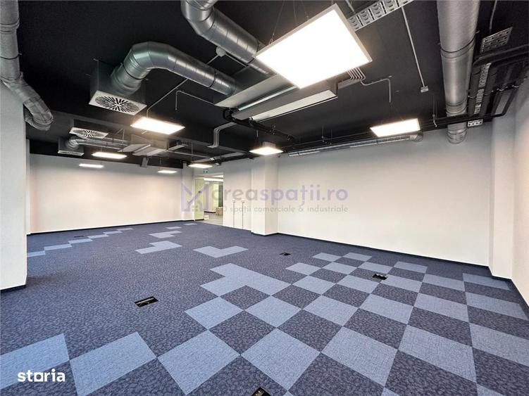 Spațiu comercial, de 100 mp, în Alexandru cel Bun