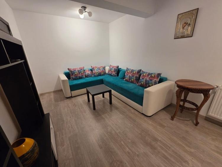 Apartament cu 2 camere decomandat, mobilat în Theodor Pallady